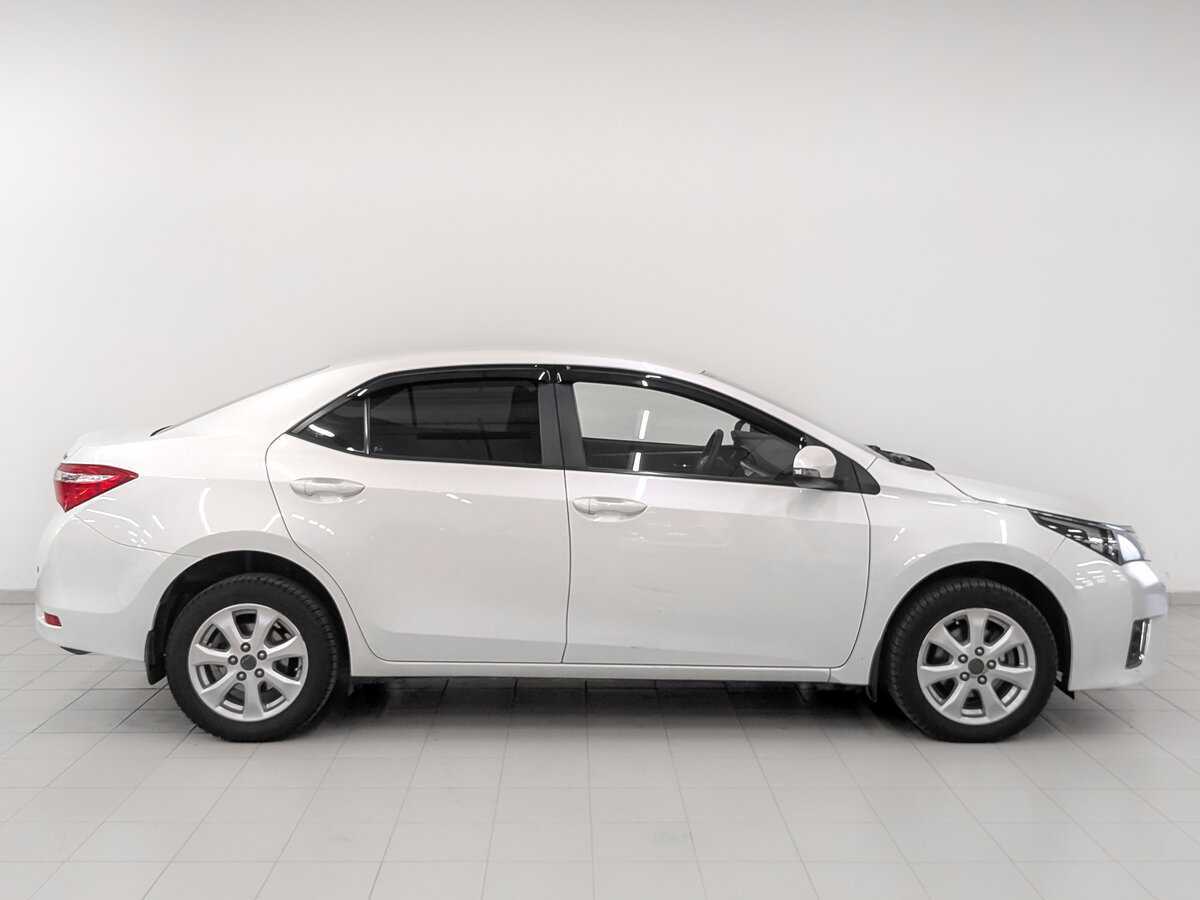 Купить Toyota Corolla с пробегом. Фото: #3