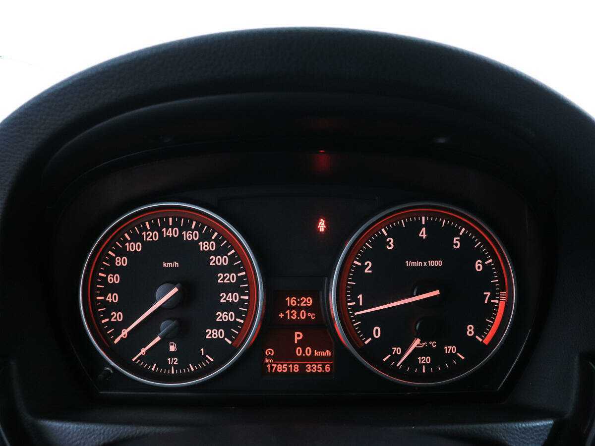 Купить BMW 3 серии с пробегом. Фото: #9