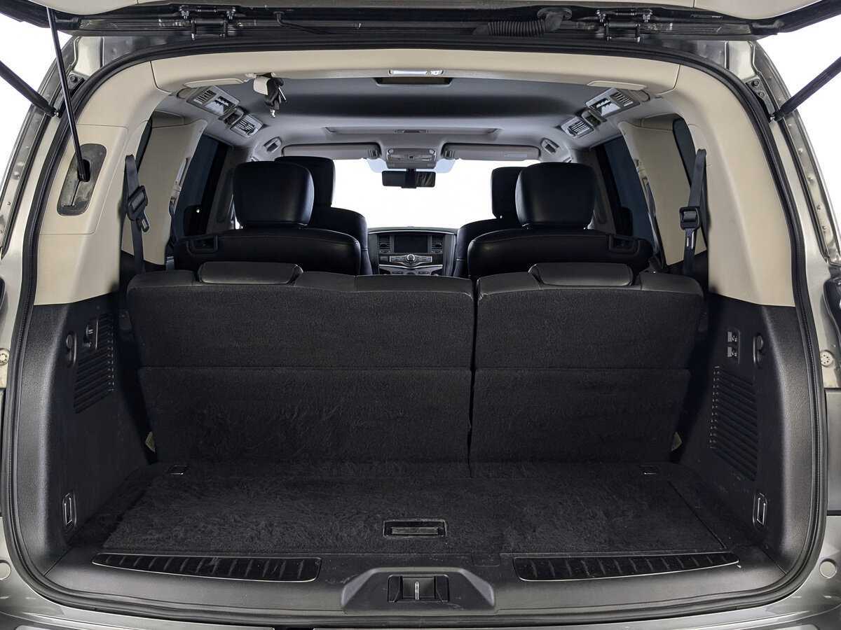 Купить Infiniti QX80 с пробегом. Фото: #9