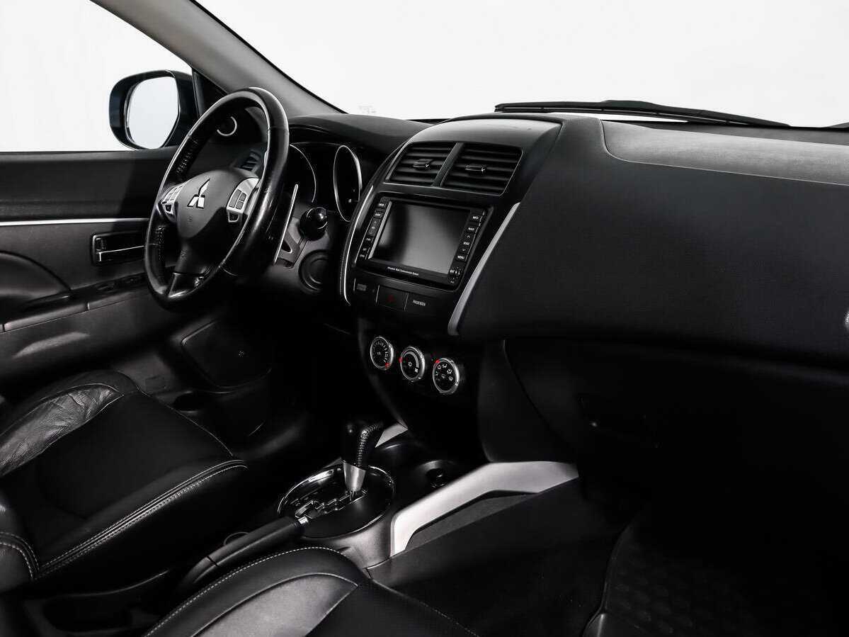 Купить Mitsubishi ASX с пробегом. Фото: #11
