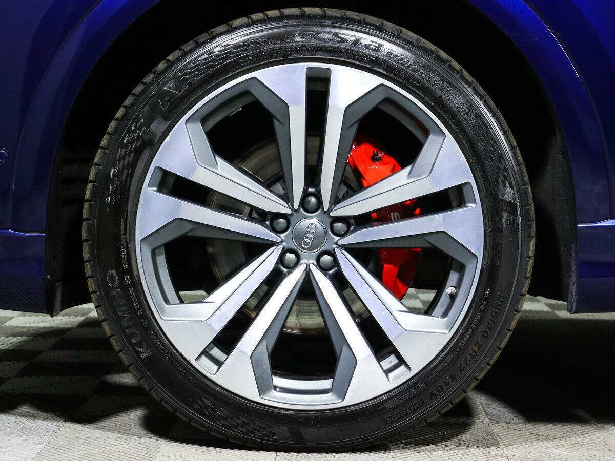Купить Audi Q8 с пробегом. Фото: #28