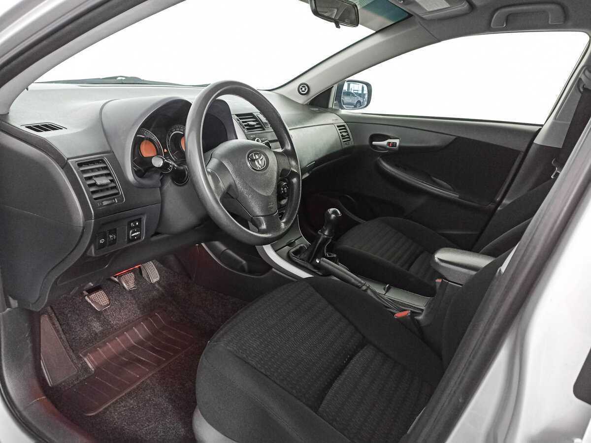 Купить Toyota Corolla с пробегом. Фото: #13
