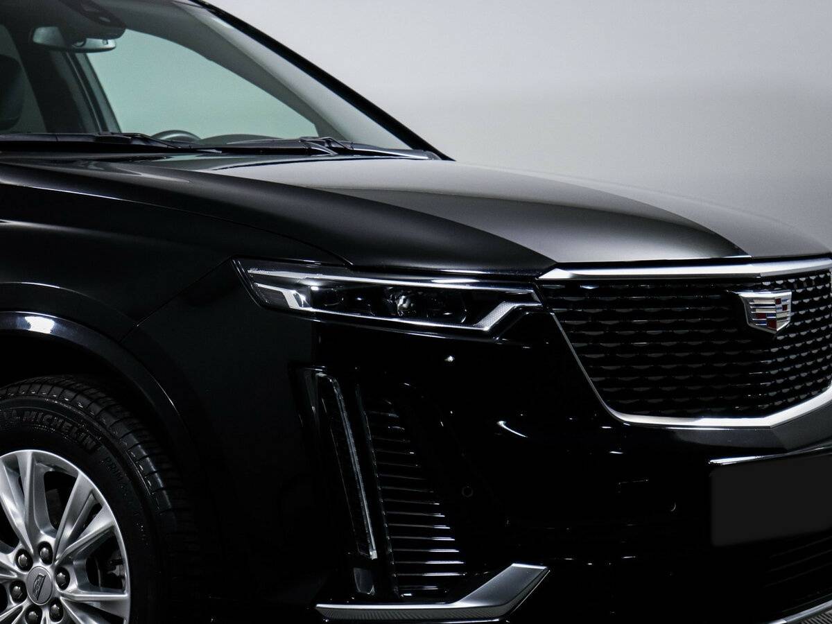 Купить Cadillac XT6 с пробегом. Фото: #11