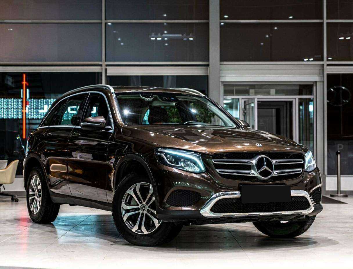 Купить Mercedes-Benz GLC с пробегом. Фото: #1