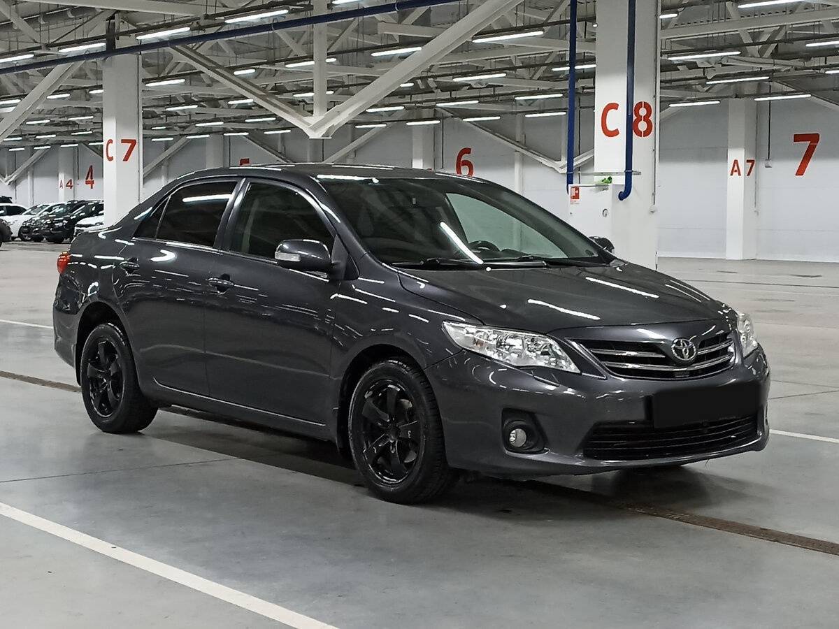 Купить Toyota Corolla с пробегом. Фото: #2