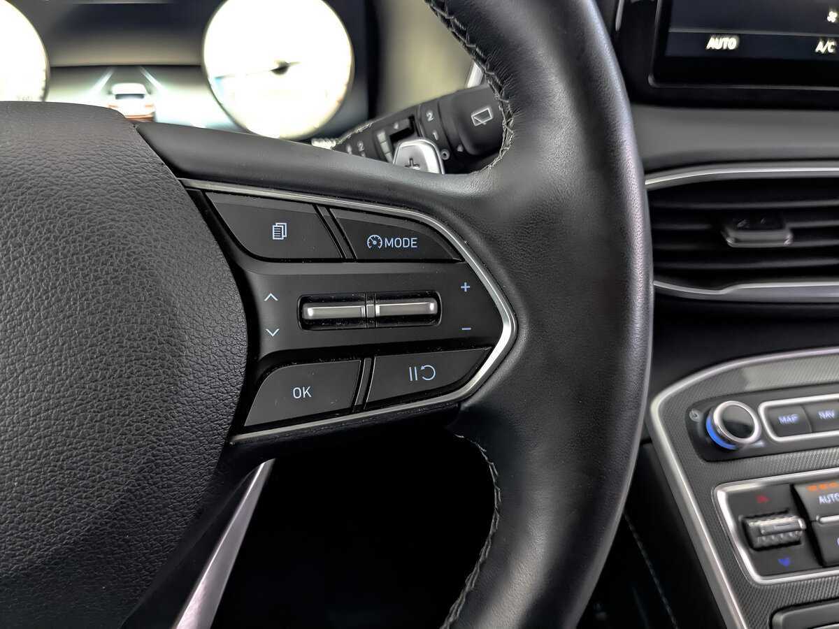 Купить Hyundai Santa Fe с пробегом. Фото: #28