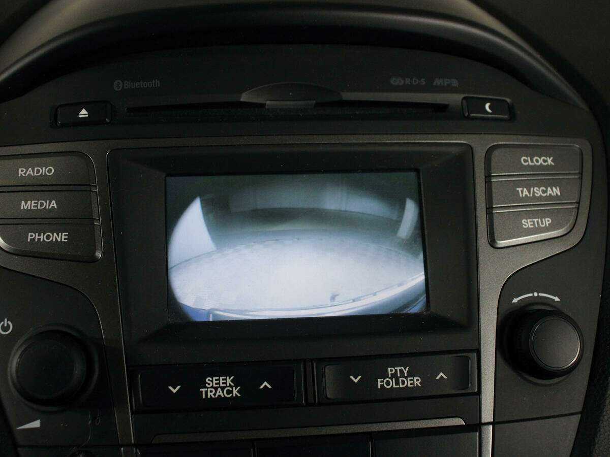 Купить Hyundai ix35 с пробегом. Фото: #21