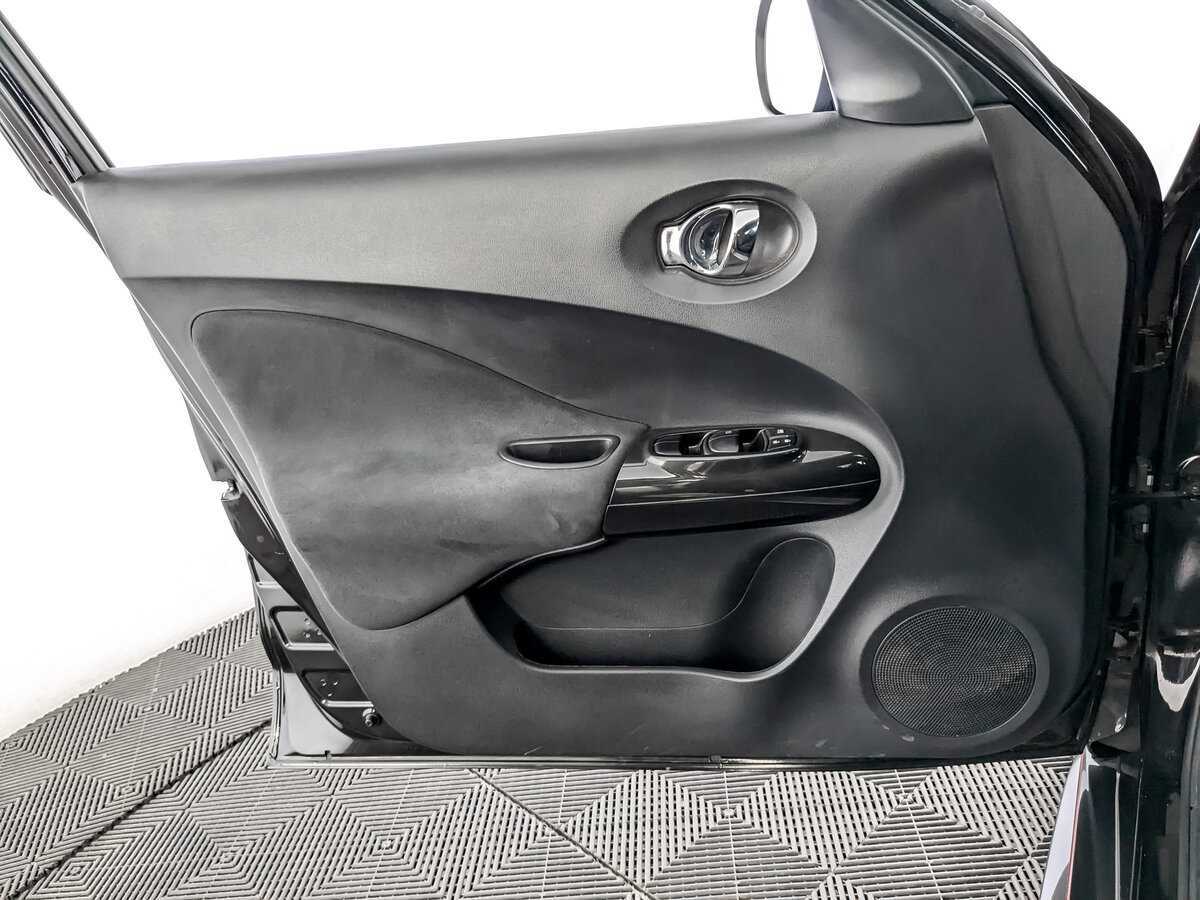 Купить Nissan Juke Nismo с пробегом. Фото: #18