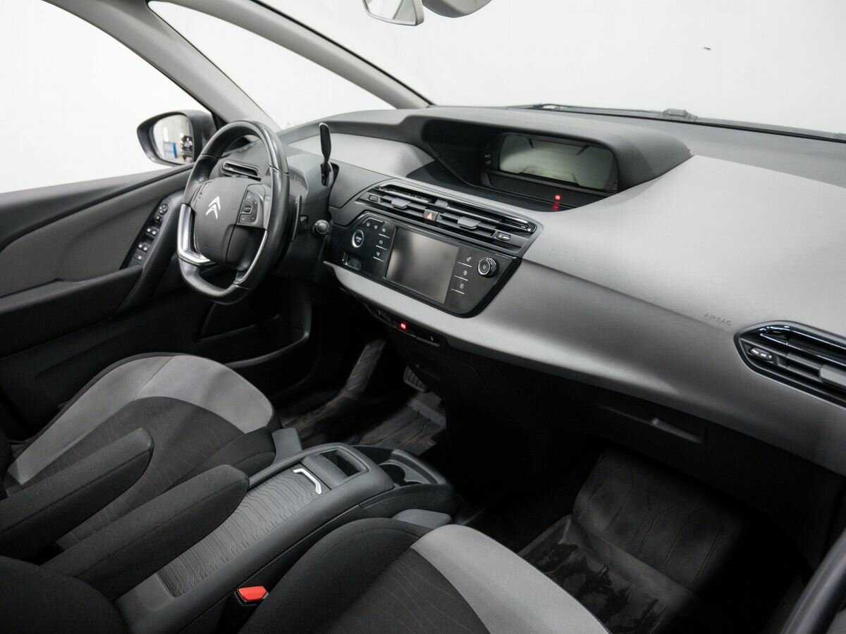Купить Citroen C4 Picasso с пробегом. Фото: #6