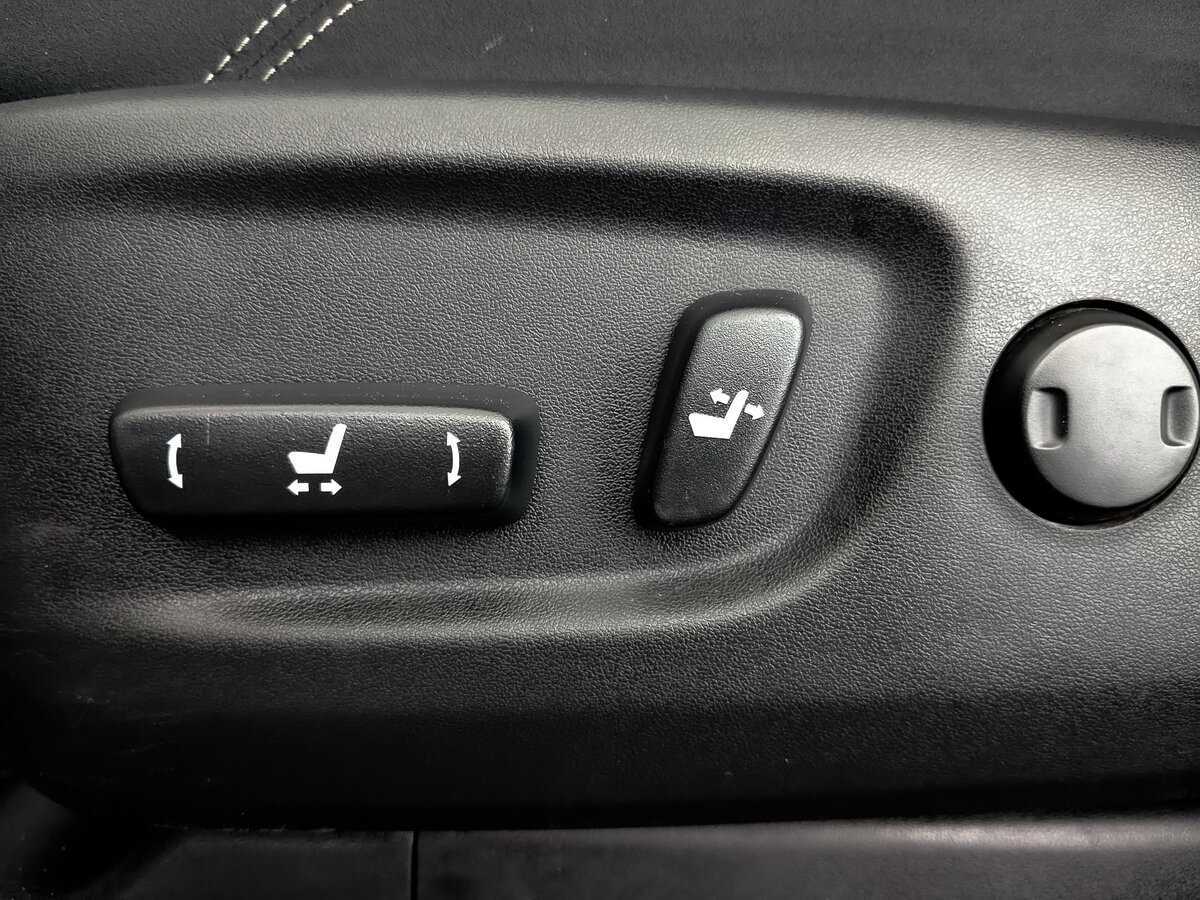 Купить Toyota Land Cruiser Prado с пробегом. Фото: #22