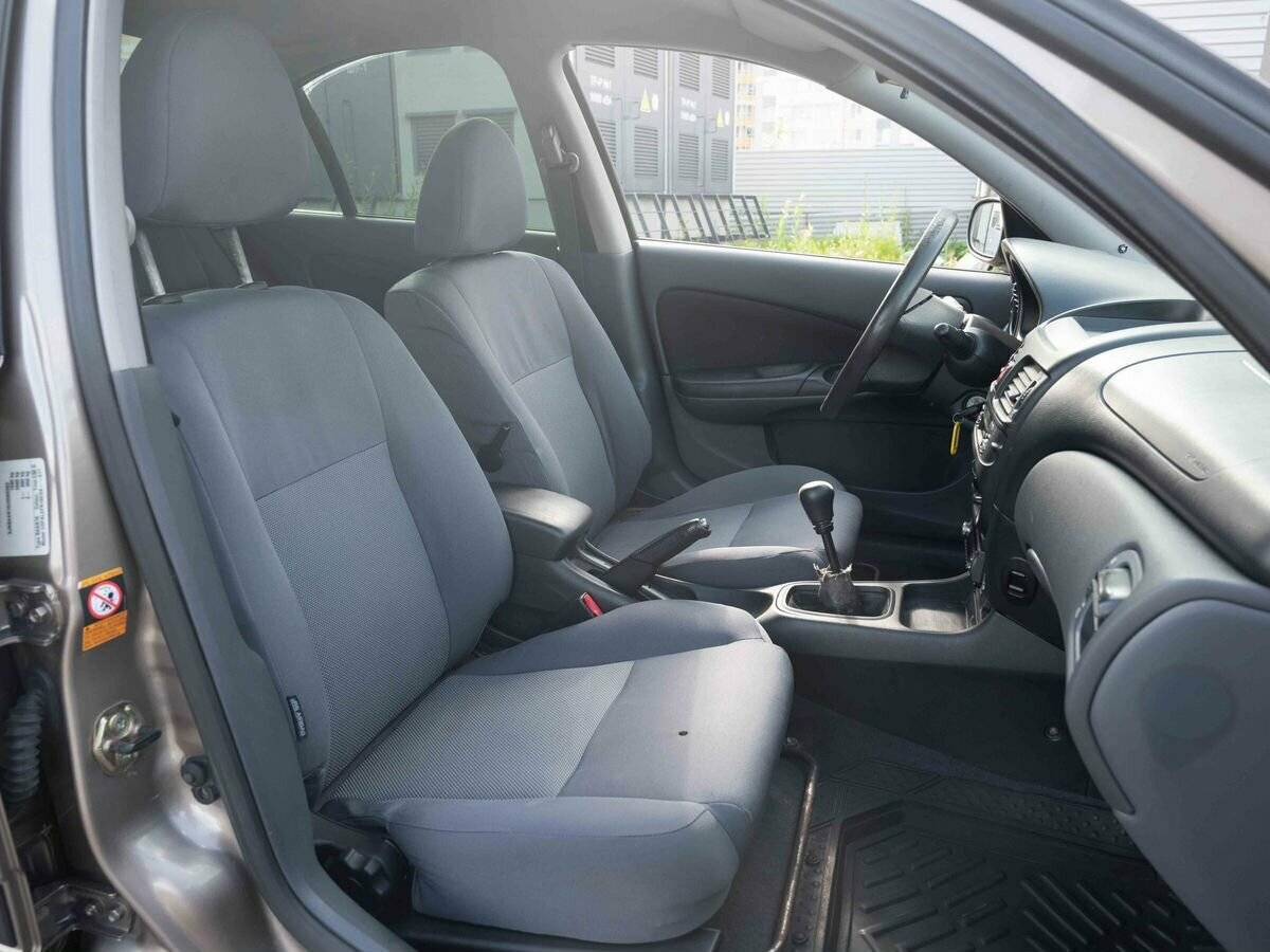 Купить Nissan Almera с пробегом. Фото: #11