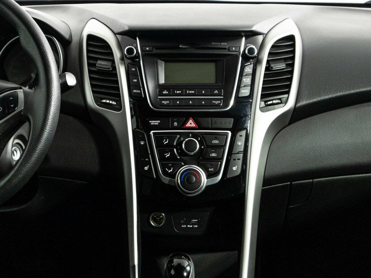 Купить Hyundai i30 с пробегом. Фото: #13