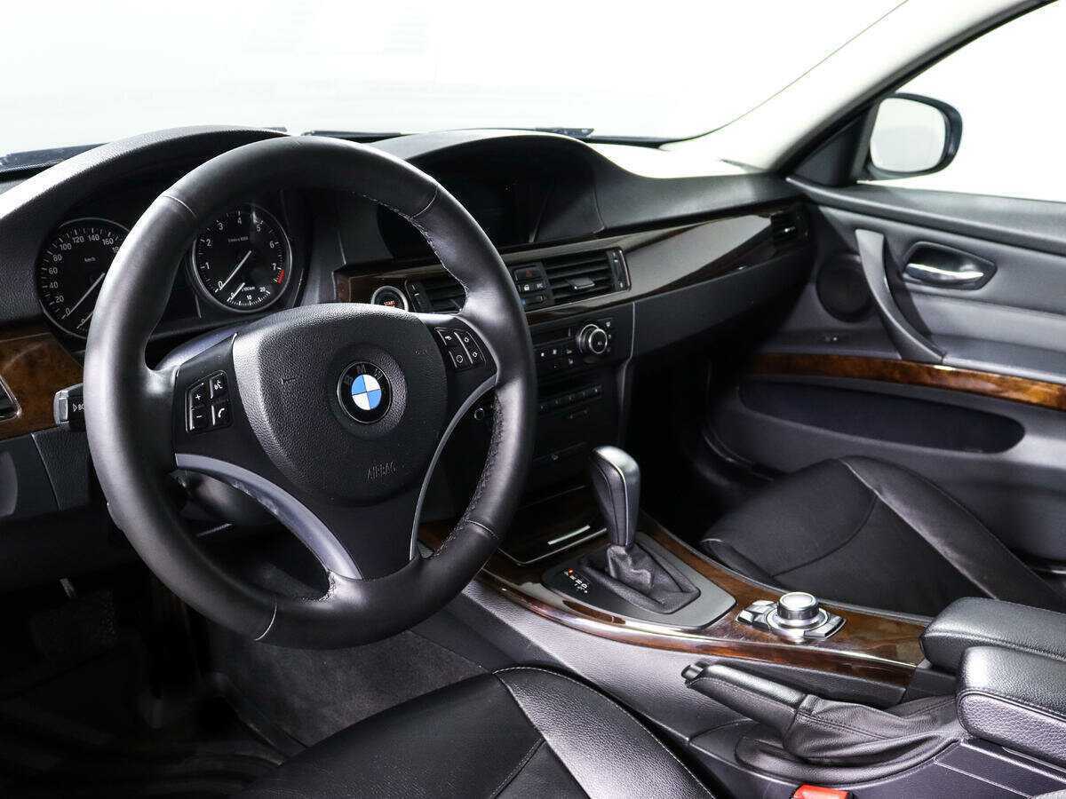Купить BMW 3 серии с пробегом. Фото: #13