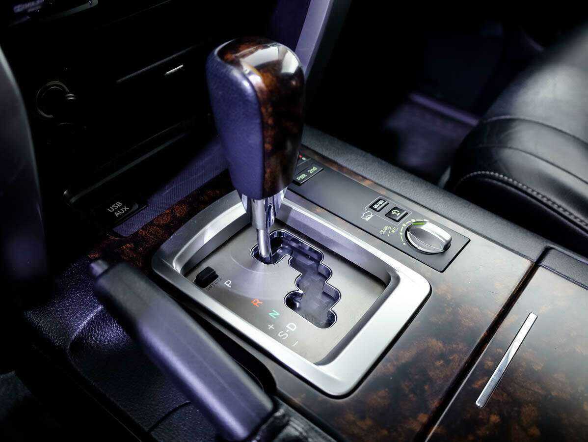 Купить Toyota Land Cruiser с пробегом. Фото: #15