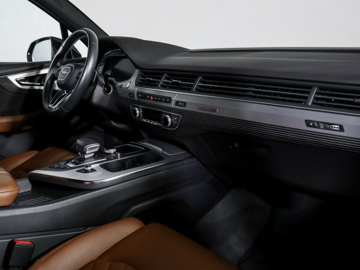 Купить Audi Q7 с пробегом. Фото: #5