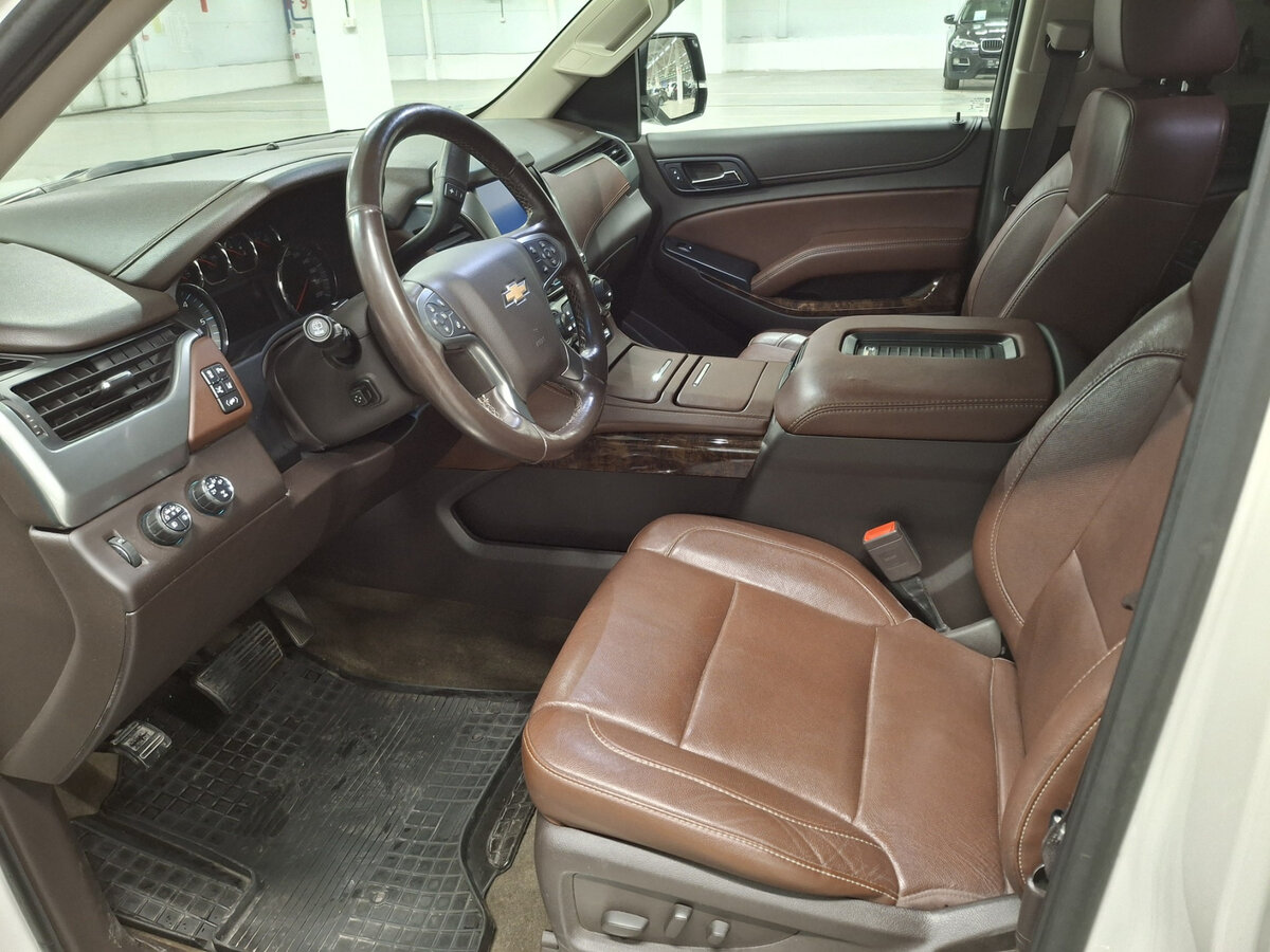 Купить Chevrolet Tahoe с пробегом. Фото: #15