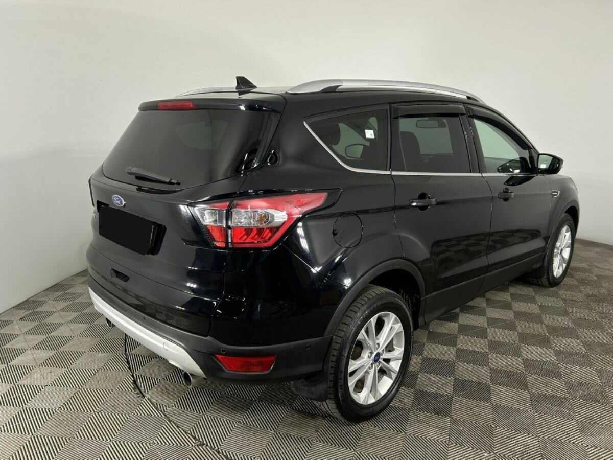 Купить Ford Kuga с пробегом. Фото: #3