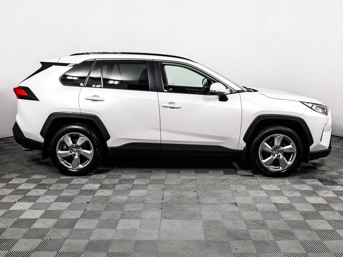 Купить Toyota RAV4 с пробегом. Фото: #3