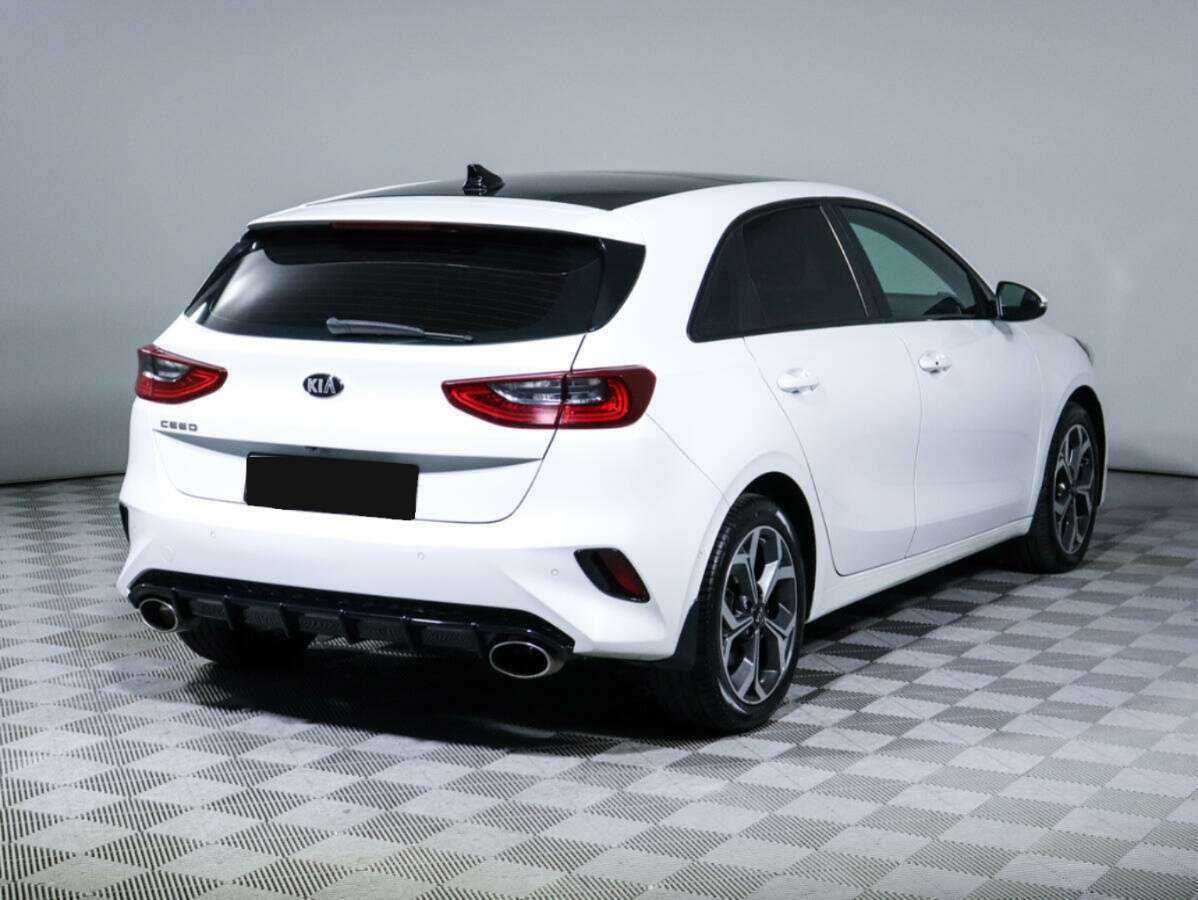 Купить Kia Ceed с пробегом. Фото: #4