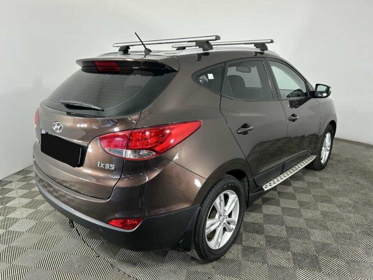 Купить Hyundai ix35 с пробегом. Фото: #3