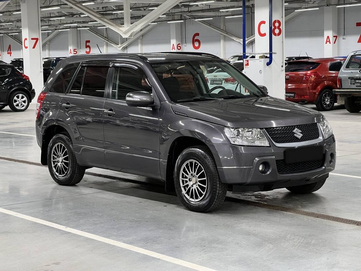 Купить Suzuki Grand Vitara с пробегом. Фото: #2