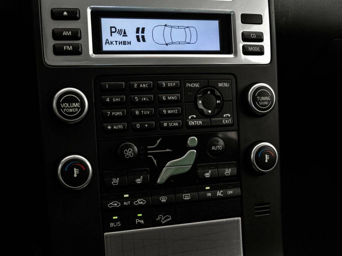 Купить Volvo XC70 с пробегом. Фото: #13