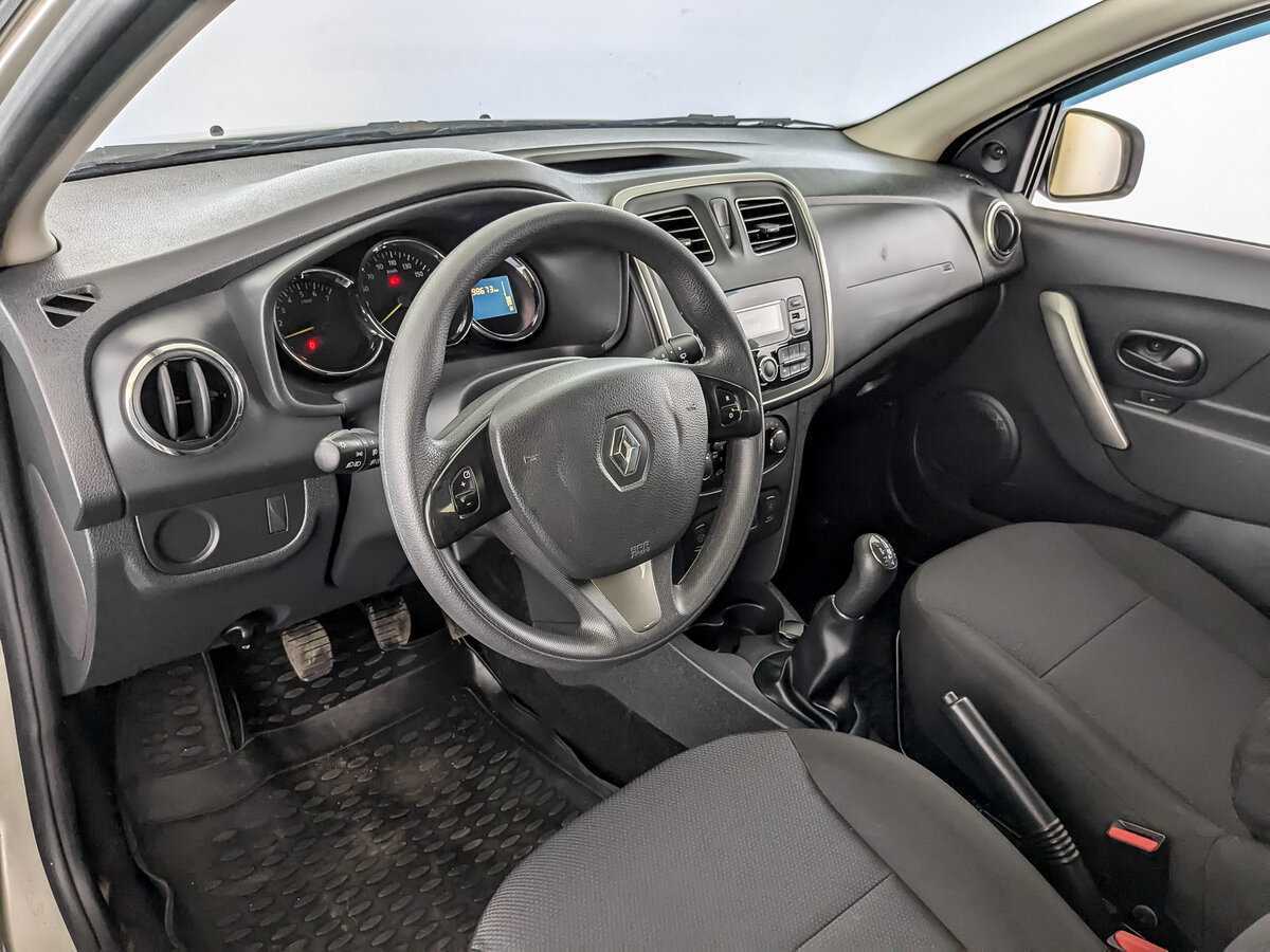 Купить Renault Sandero с пробегом. Фото: #15