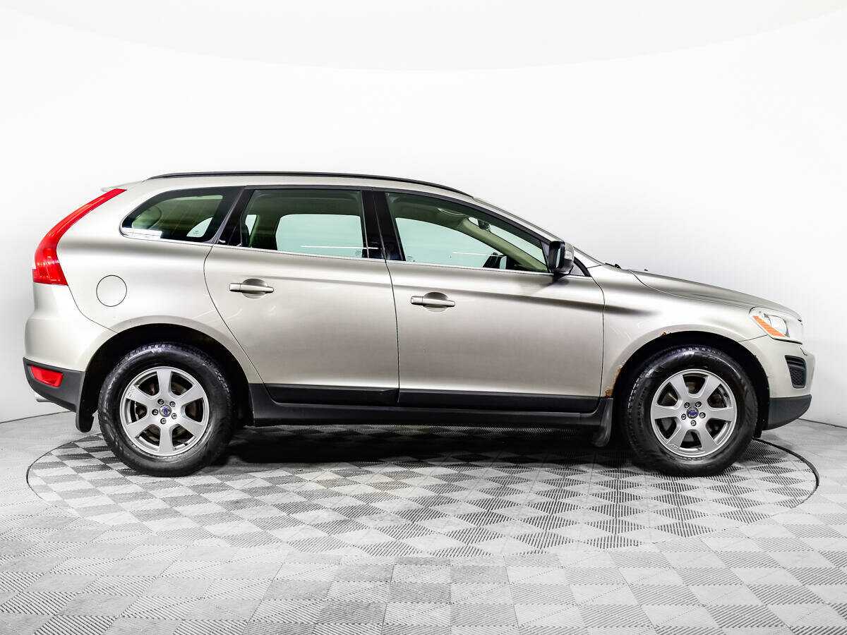 Купить Volvo XC60 с пробегом. Фото: #3