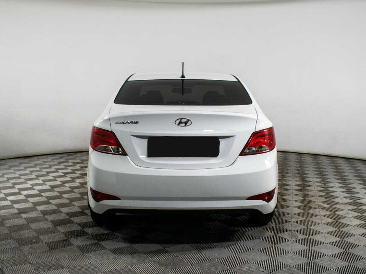 Купить Hyundai Solaris с пробегом. Фото: #5