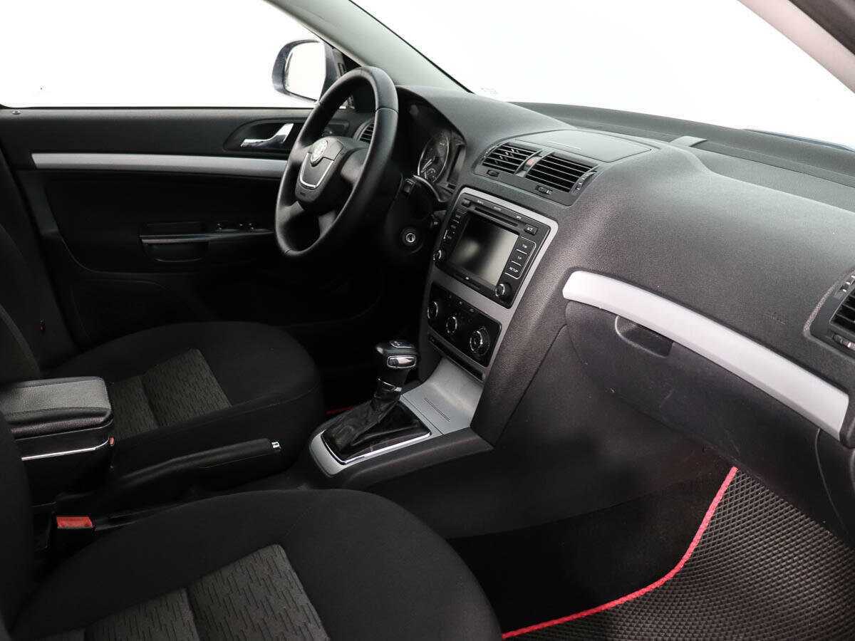 Купить Skoda Octavia с пробегом. Фото: #8
