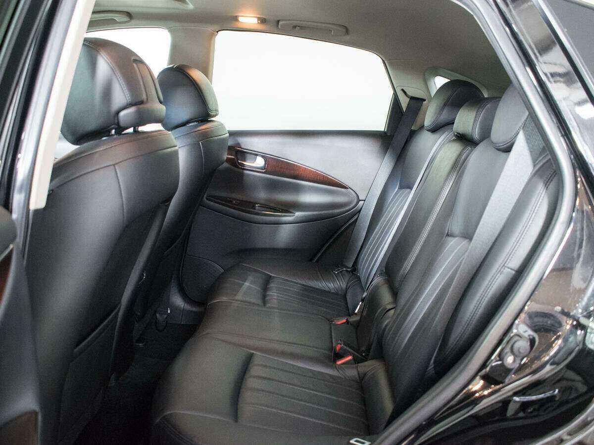 Купить Infiniti EX с пробегом. Фото: #8