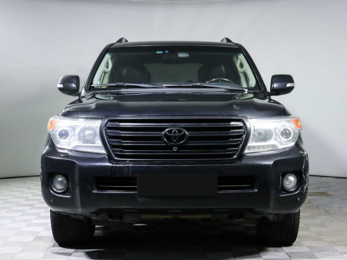 Купить Toyota Land Cruiser с пробегом. Фото: #1