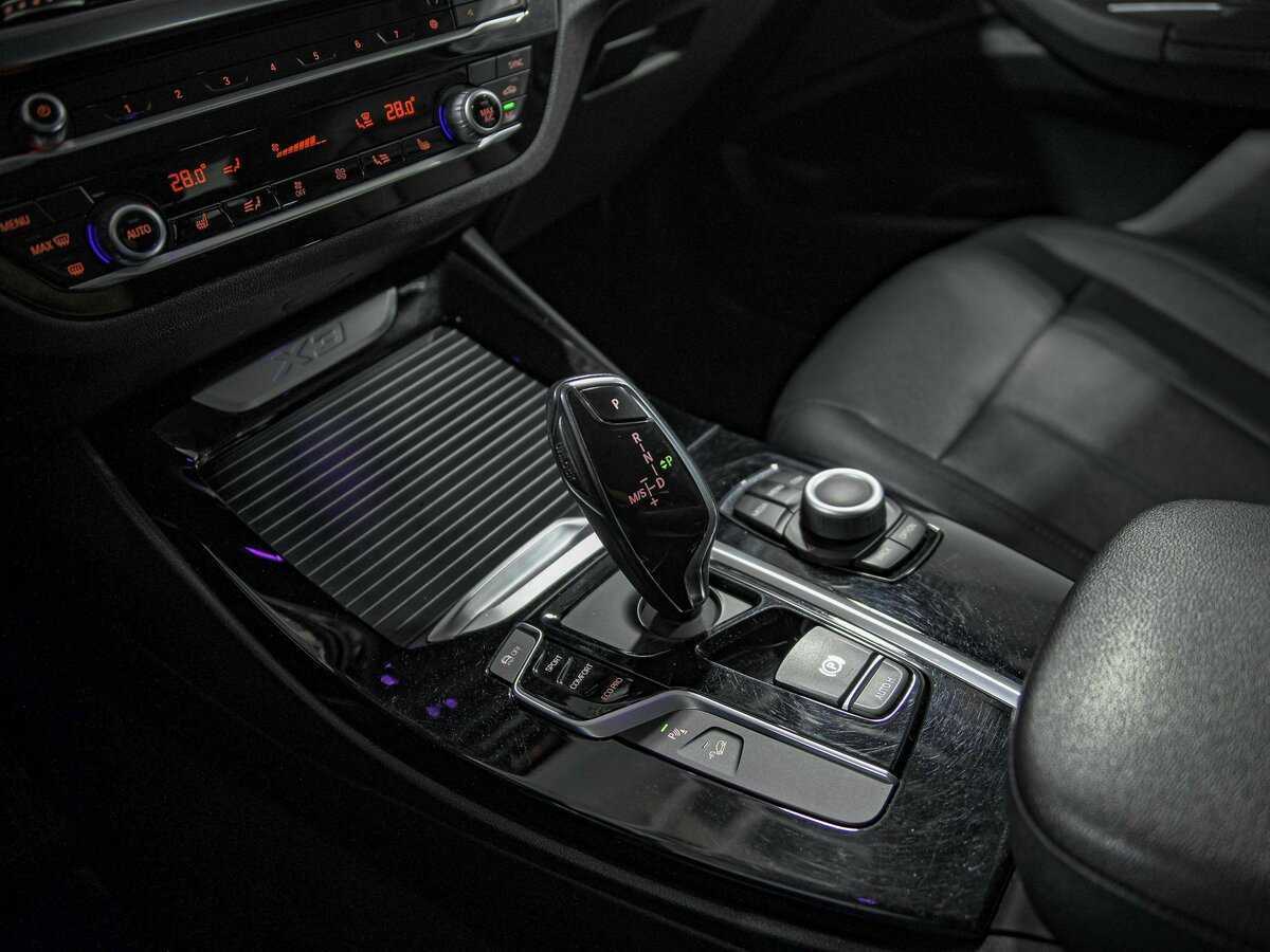 Купить BMW X3 с пробегом. Фото: #10