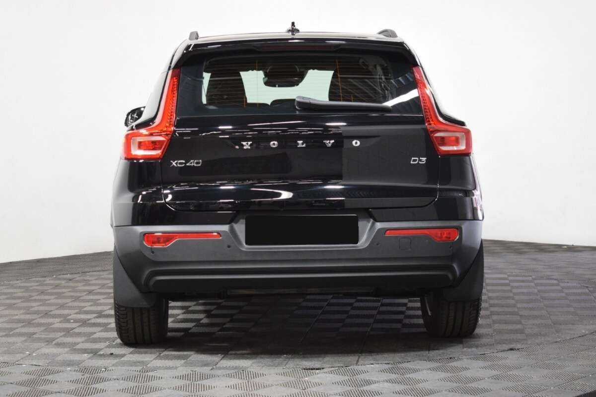 Купить Volvo XC40 с пробегом. Фото: #4