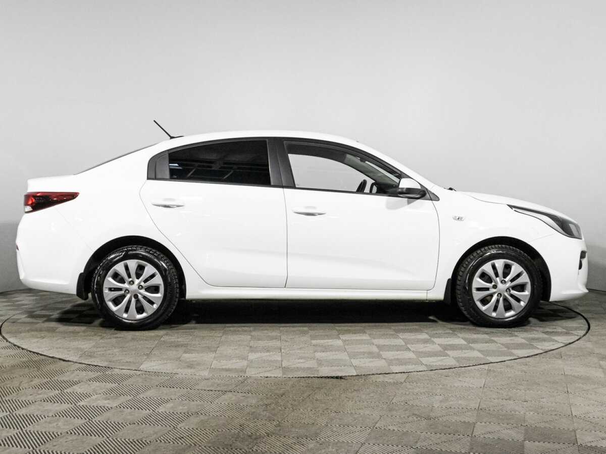 Купить Kia Rio с пробегом. Фото: #3