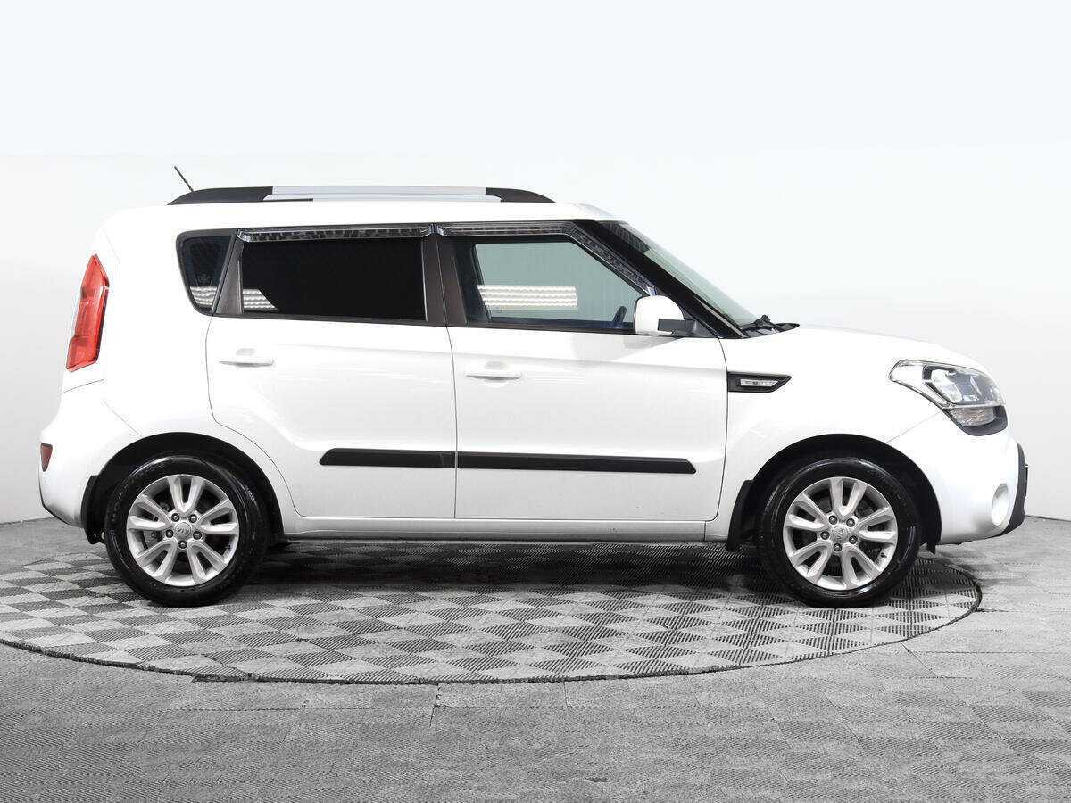 Купить Kia Soul с пробегом. Фото: #2