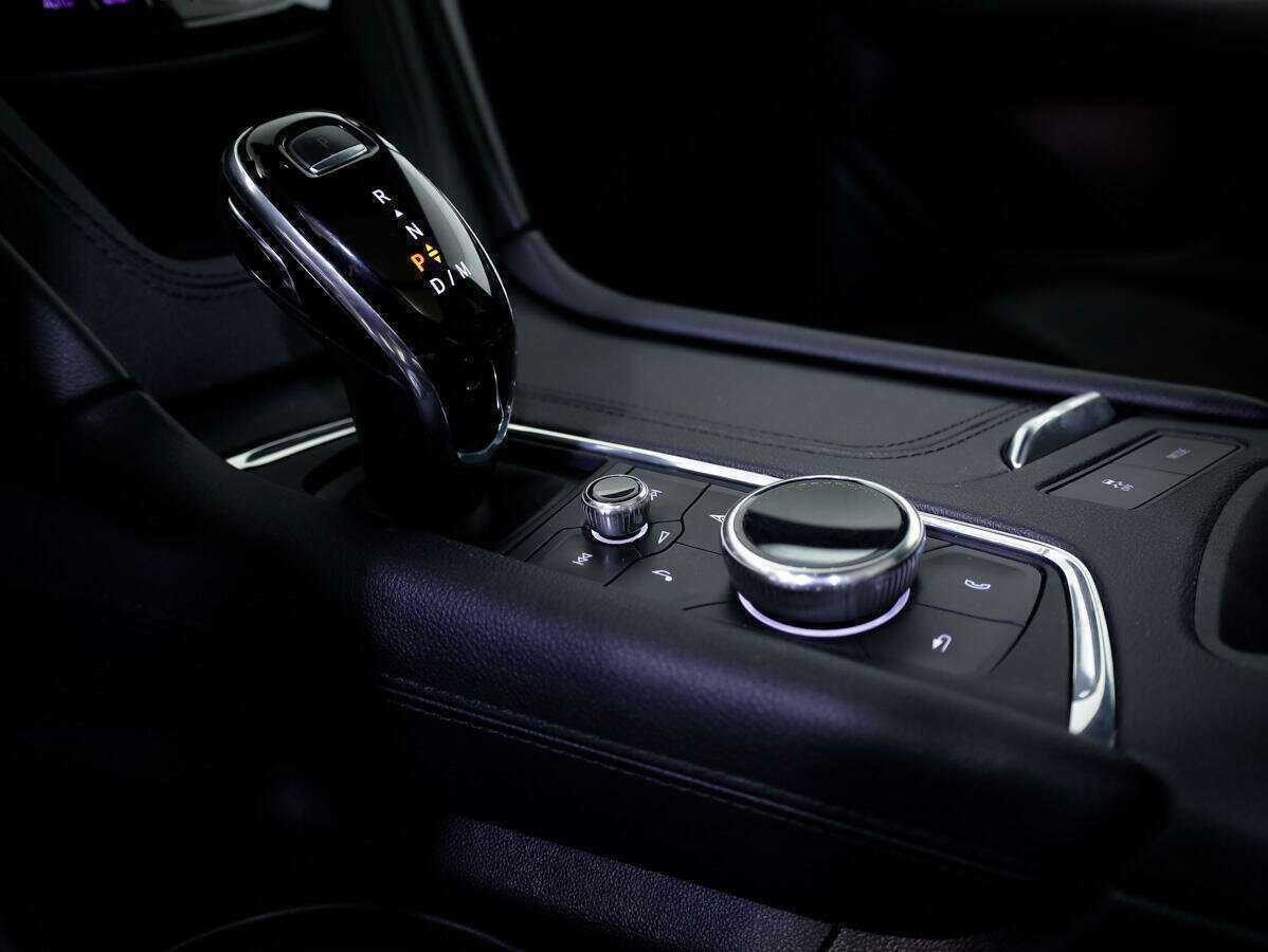 Купить Cadillac XT5 с пробегом. Фото: #14