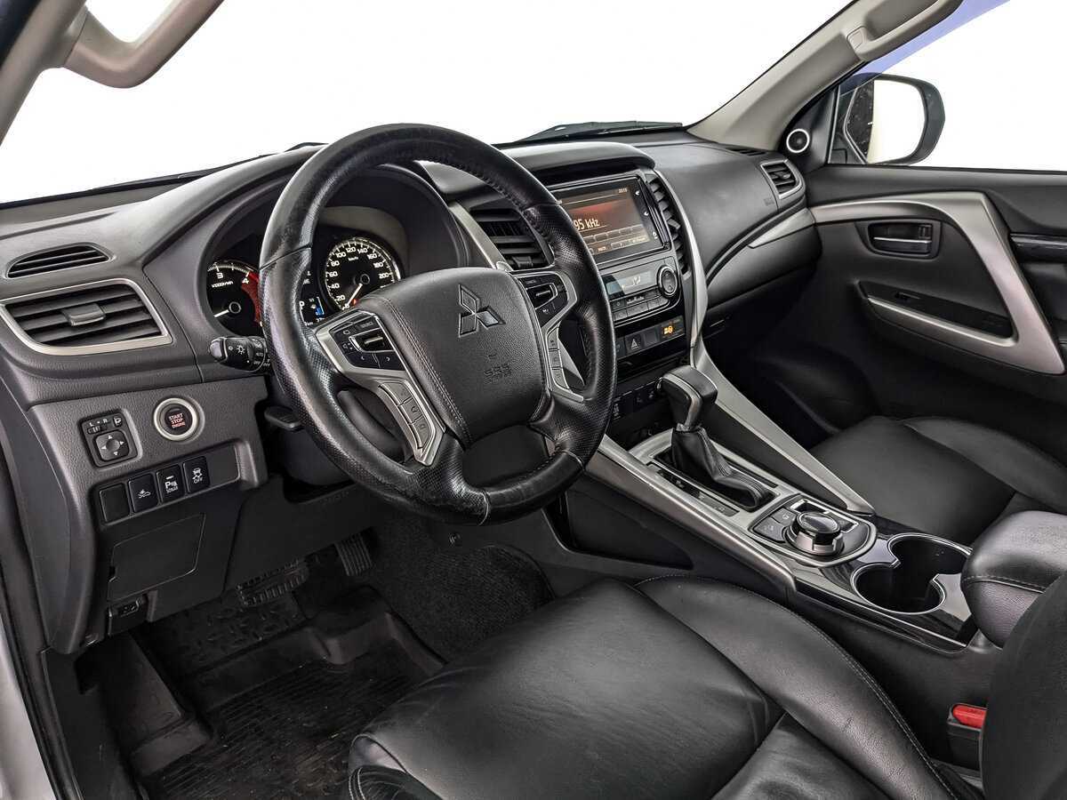 Купить Mitsubishi Pajero Sport с пробегом. Фото: #10