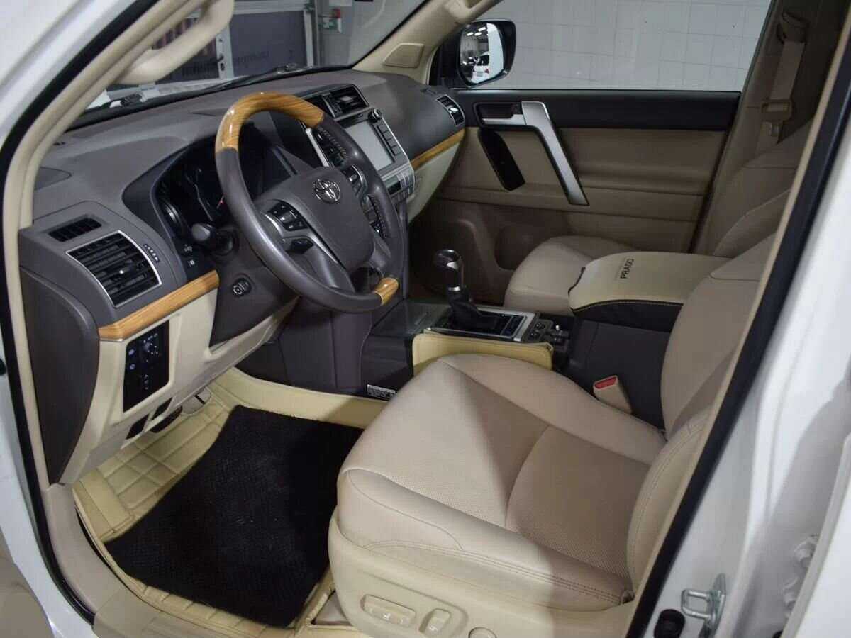 Купить Toyota Land Cruiser Prado с пробегом. Фото: #6