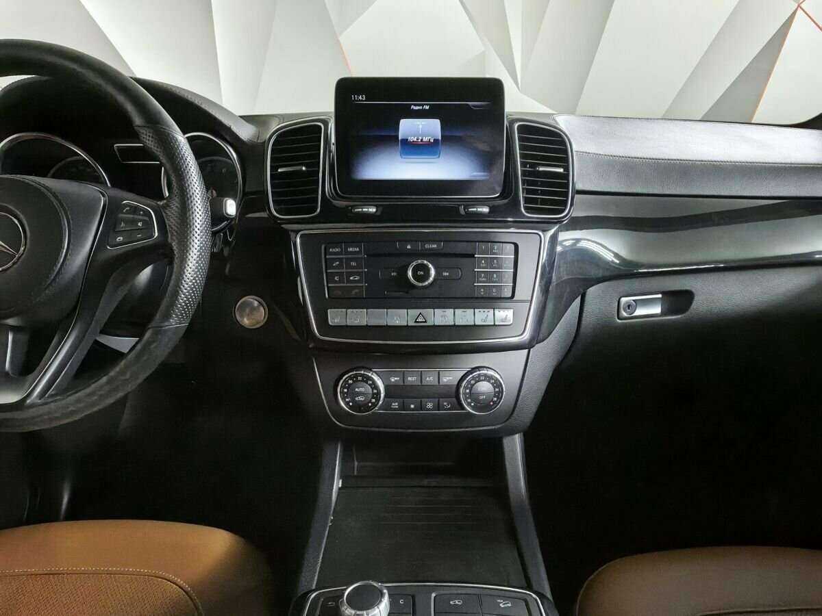 Купить Mercedes-Benz GLS с пробегом. Фото: #10
