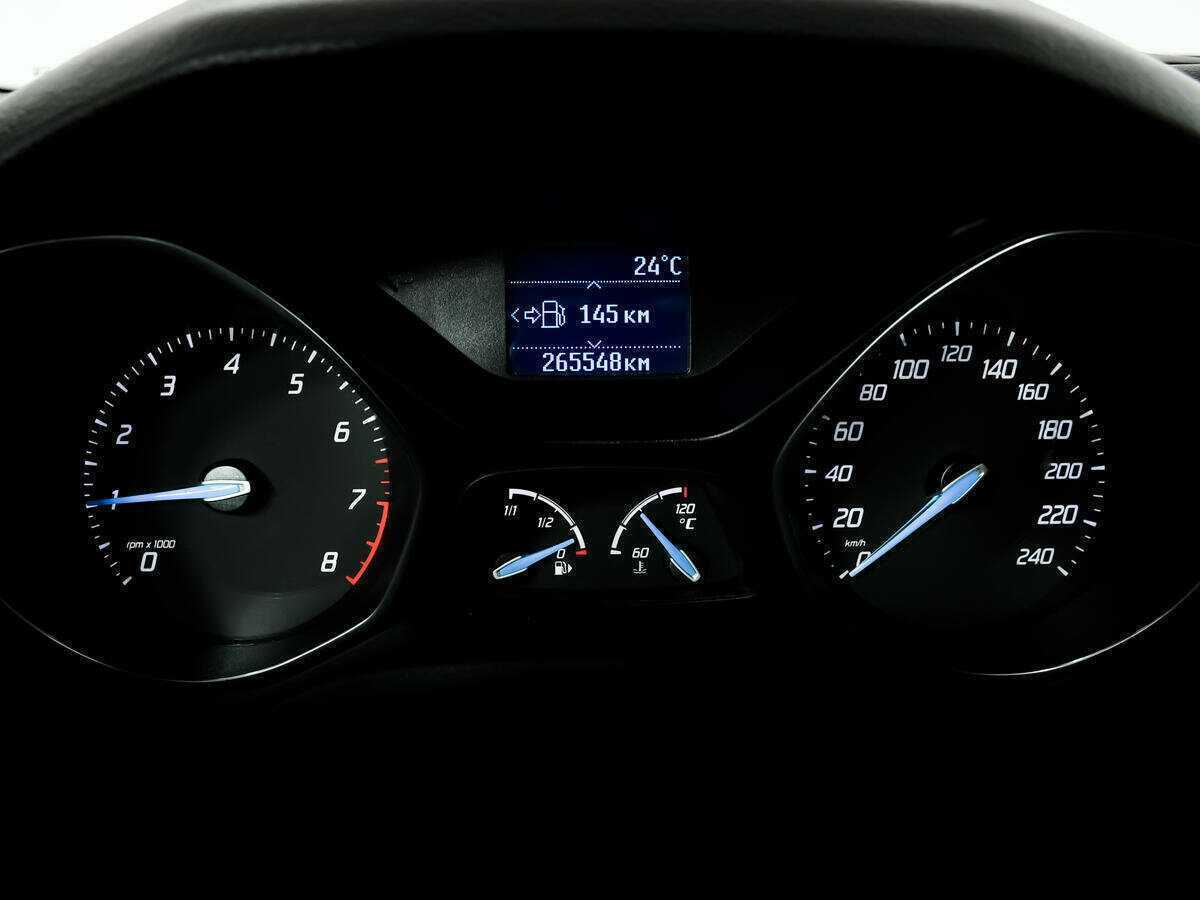 Купить Ford Focus с пробегом. Фото: #9