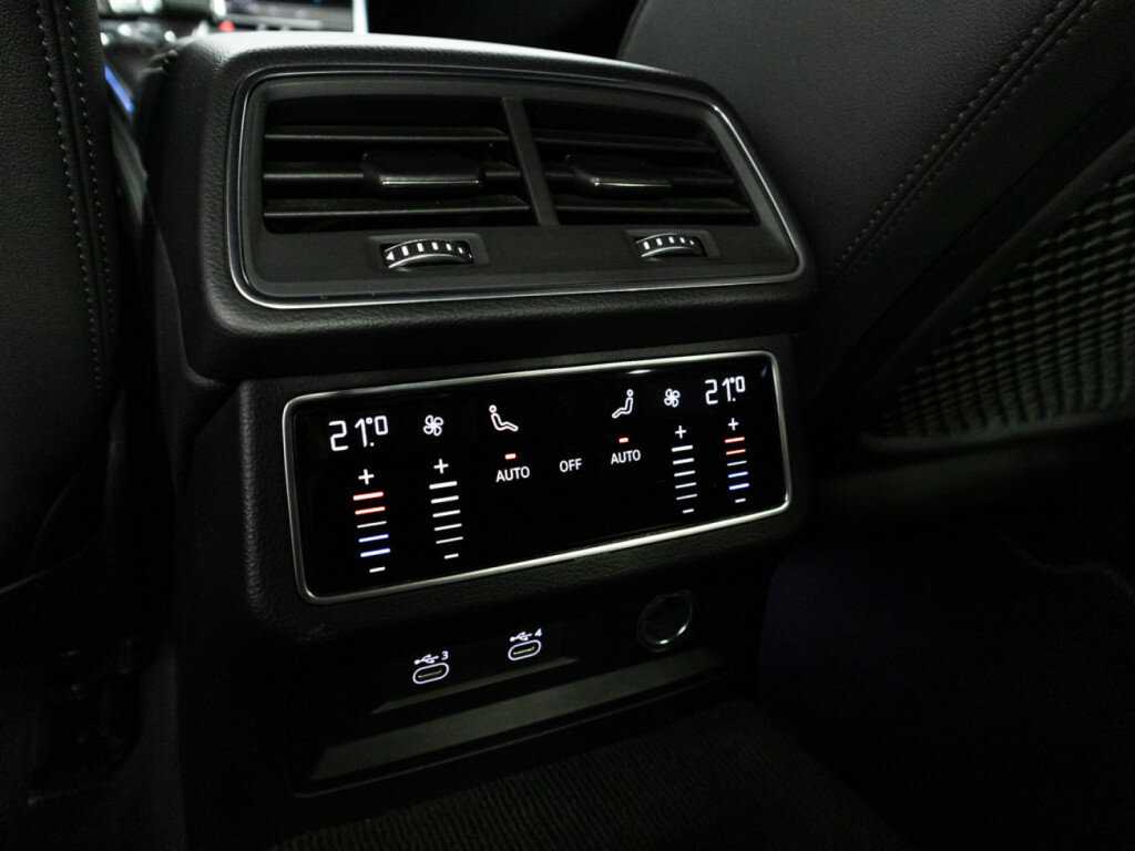 Купить Audi A6 с пробегом. Фото: #22