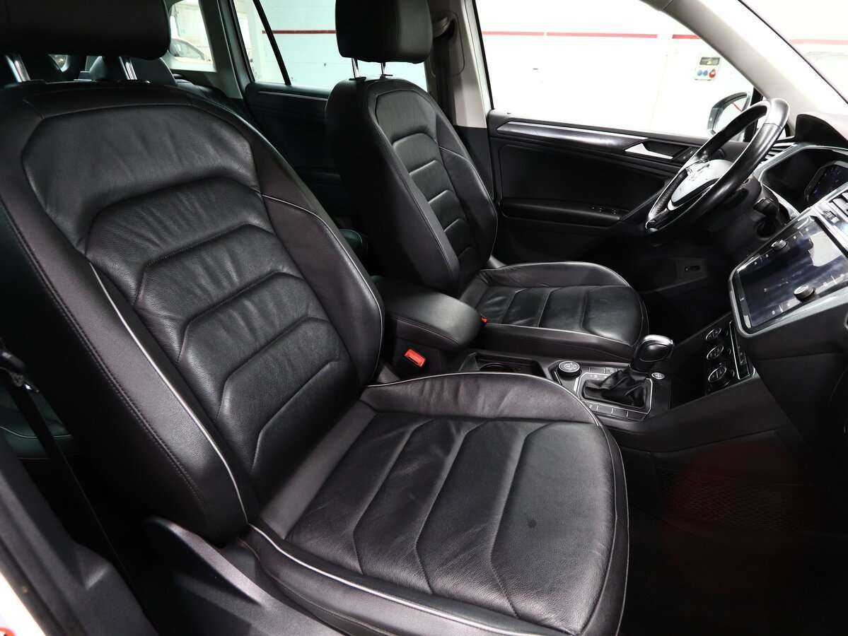 Купить Volkswagen Tiguan с пробегом. Фото: #12