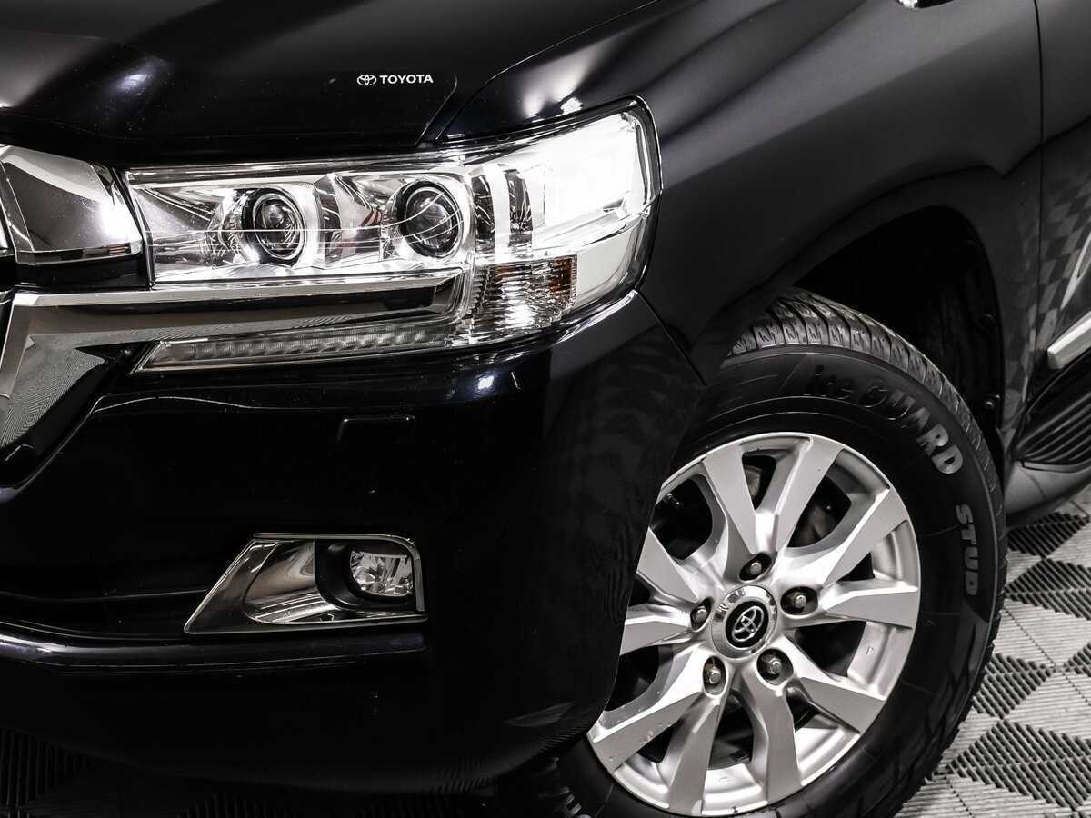 Купить Toyota Land Cruiser с пробегом. Фото: #13