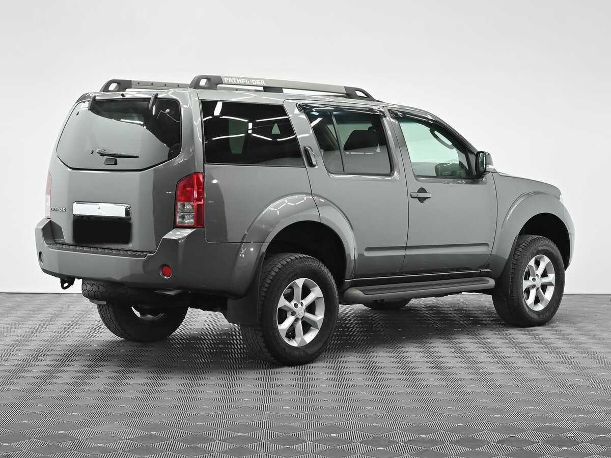 Купить Nissan Pathfinder с пробегом. Фото: #2