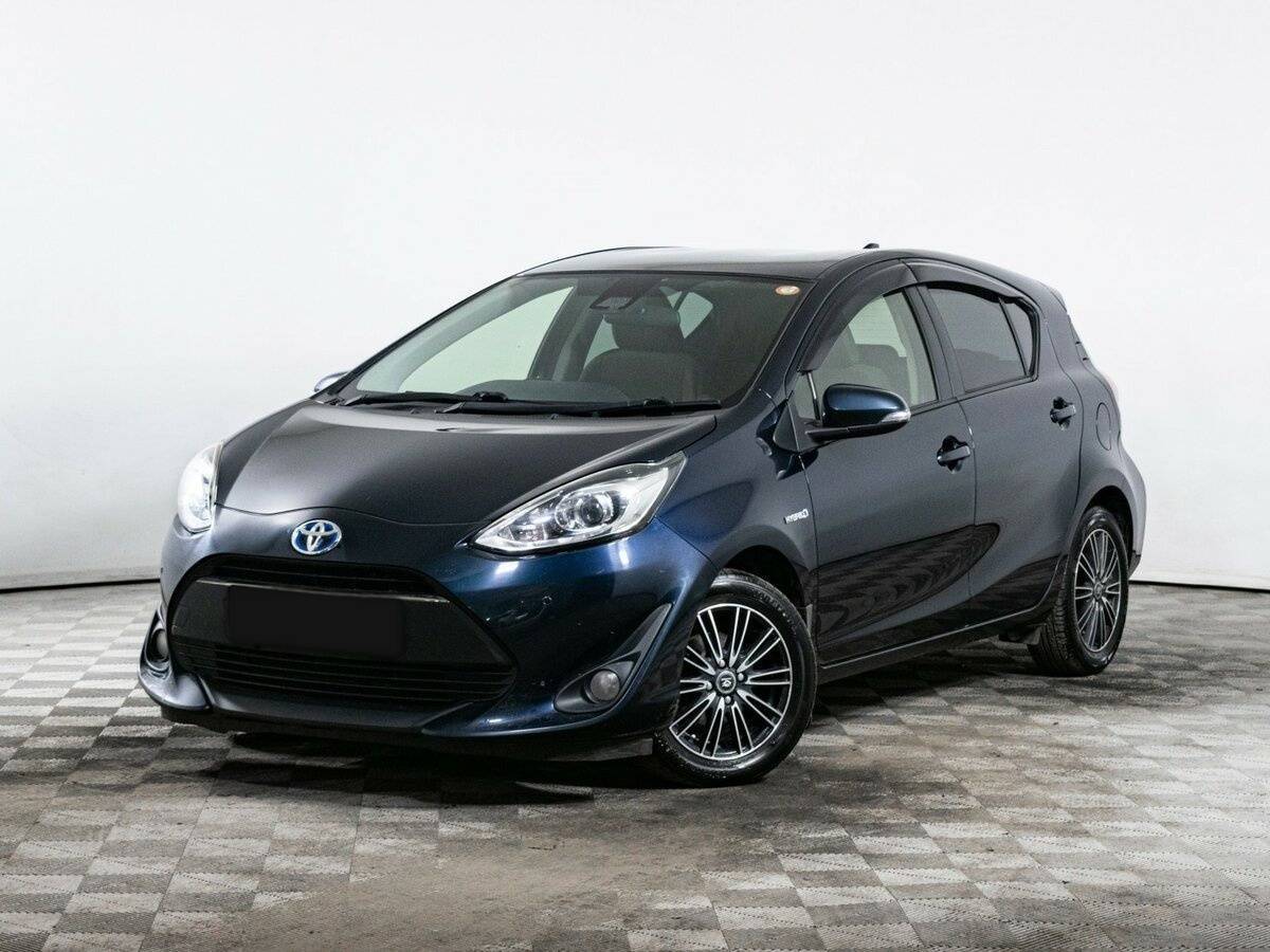 Купить Toyota Aqua с пробегом. Посмотреть фото