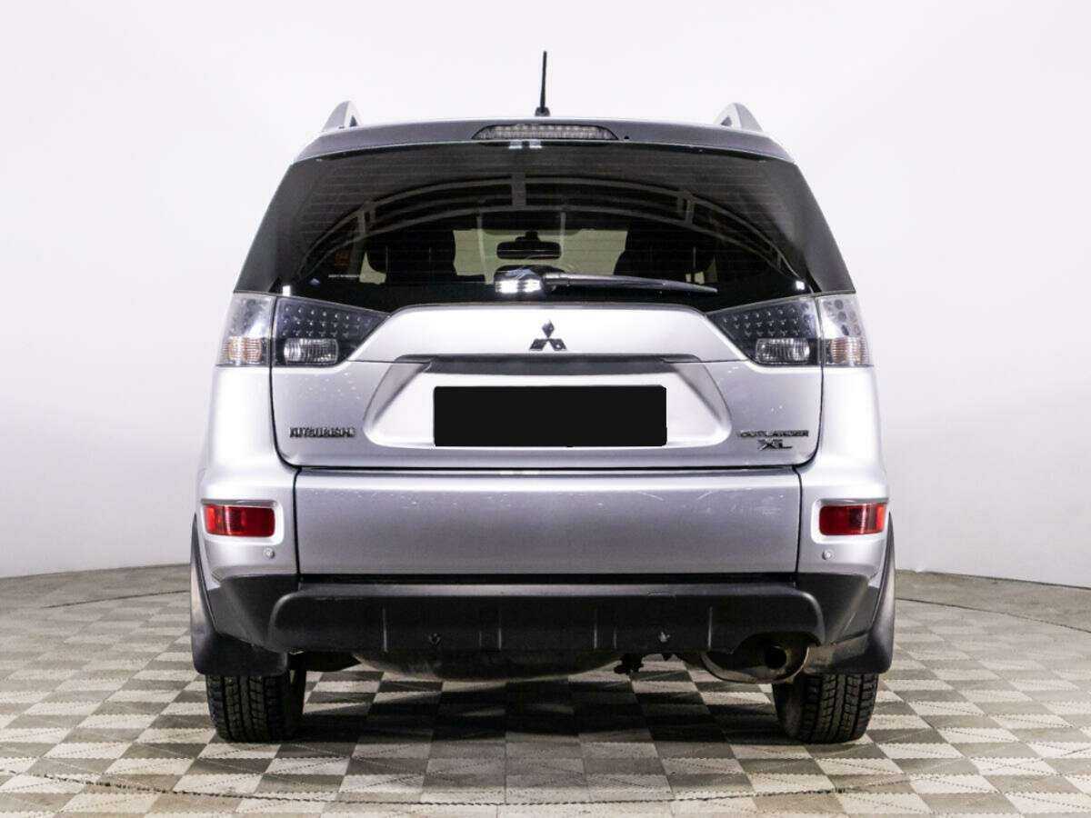 Купить Mitsubishi Outlander с пробегом. Фото: #5