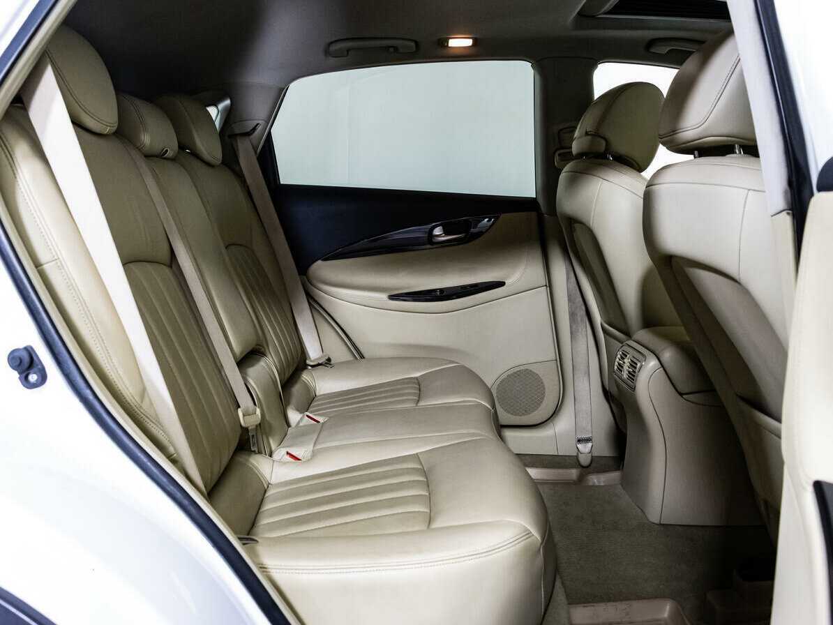Купить Infiniti QX50 с пробегом. Фото: #15