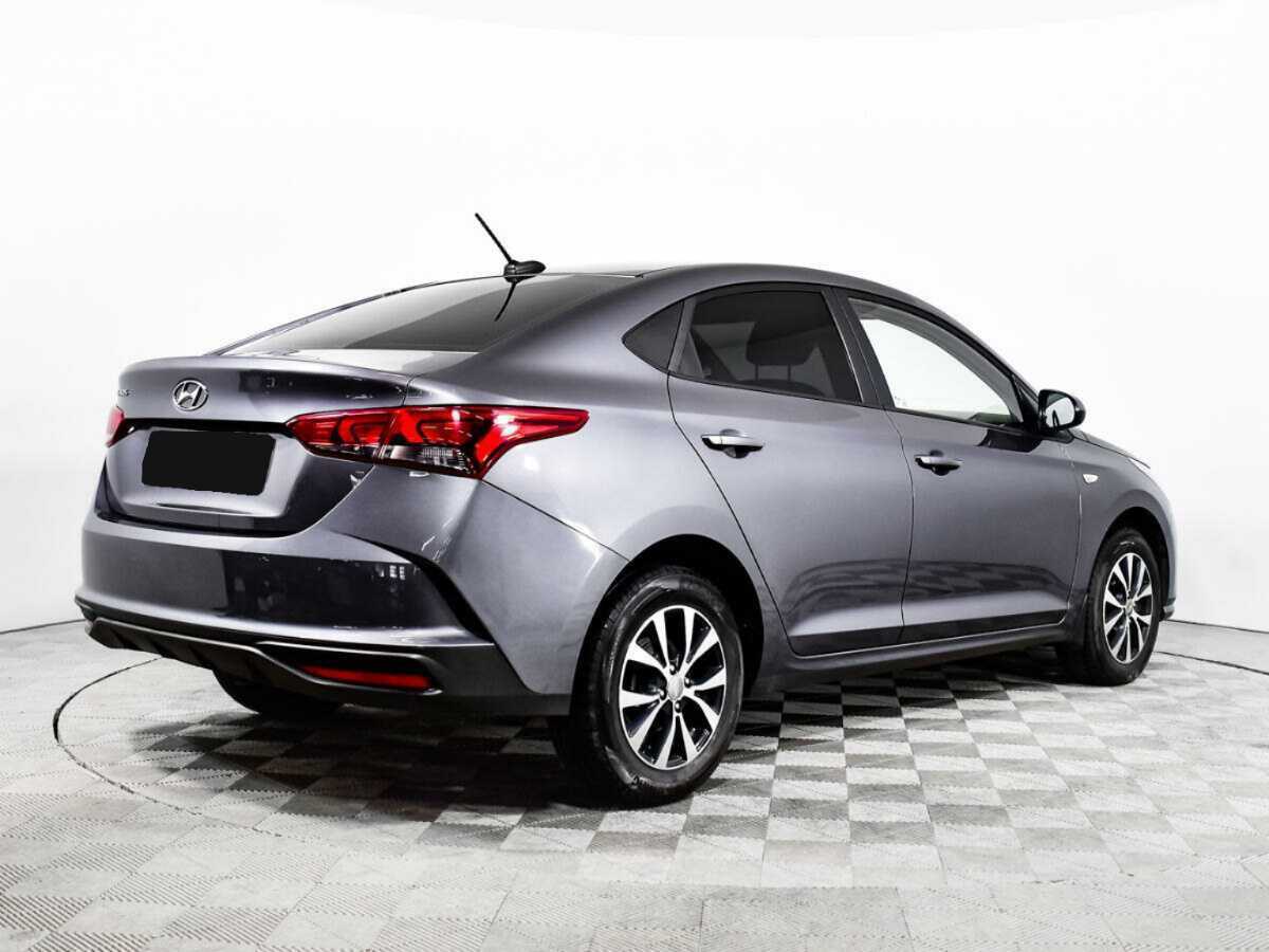 Купить Hyundai Solaris с пробегом. Фото: #4