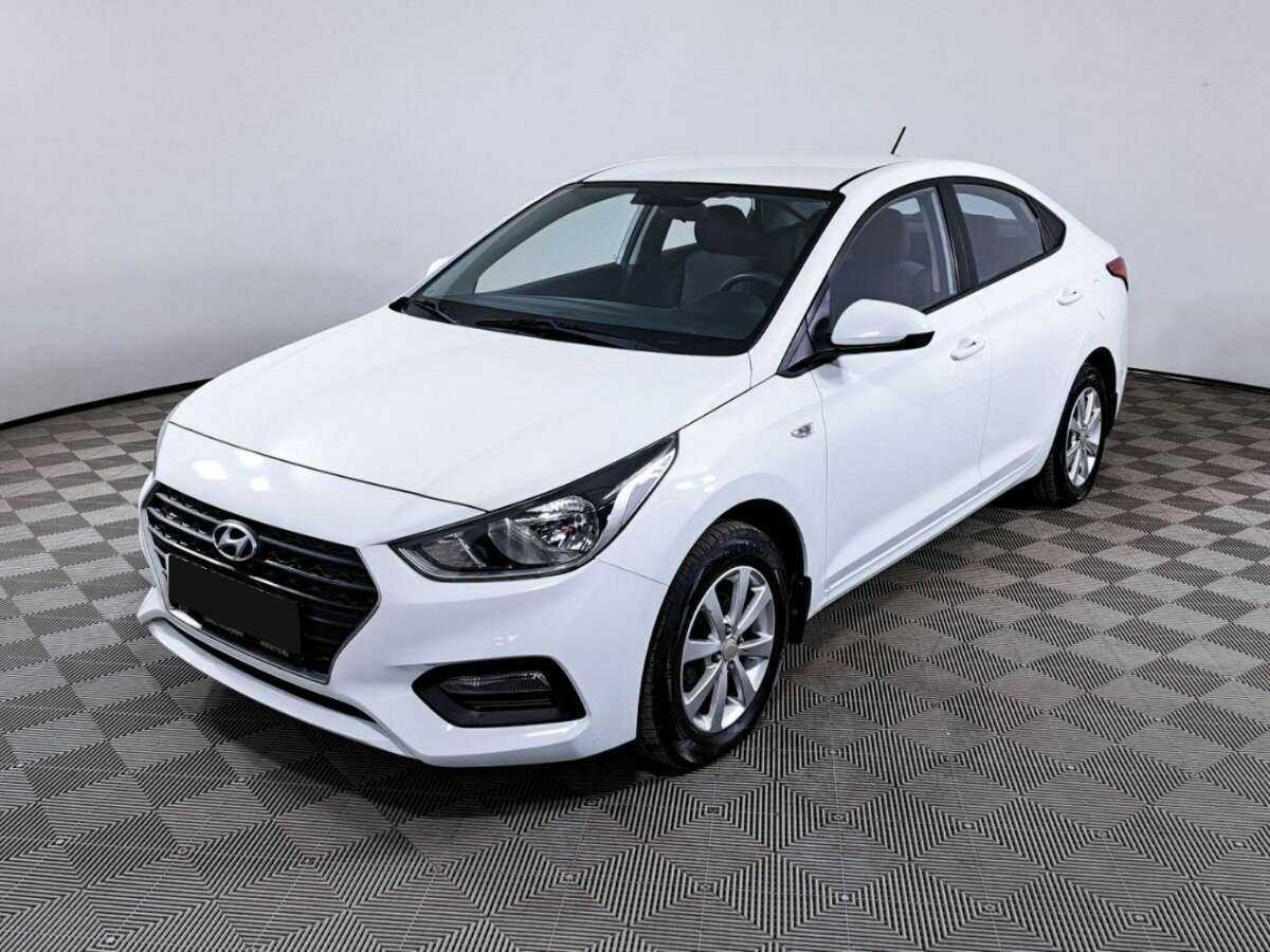 Купить Hyundai Solaris с пробегом. Фото: #0